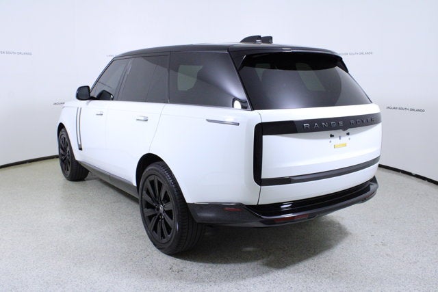 2024 Land Rover Range Rover SE