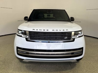 2025 Land Rover Range Rover SE