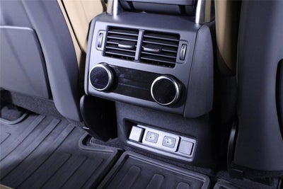 2025 Land Rover Discovery Dynamic SE
