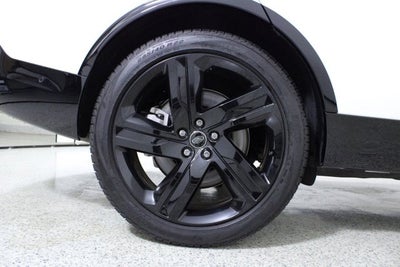 2025 Land Rover Discovery Dynamic SE