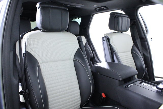 2023 Land Rover Discovery HSE R-Dynamic