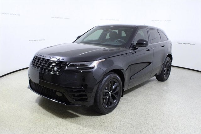 2026 Land Rover Range Rover Velar Dynamic SE