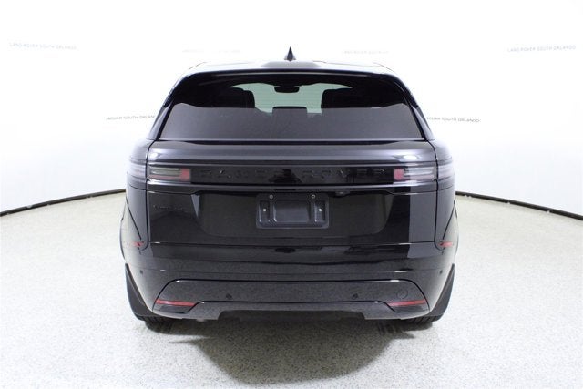 2026 Land Rover Range Rover Velar Dynamic SE