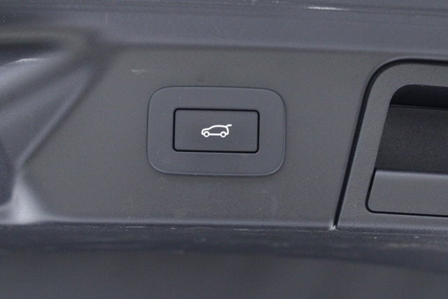 2023 Land Rover Range Rover Velar R-Dynamic S