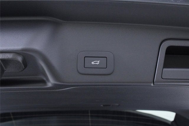 2026 Land Rover Range Rover Evoque Core S