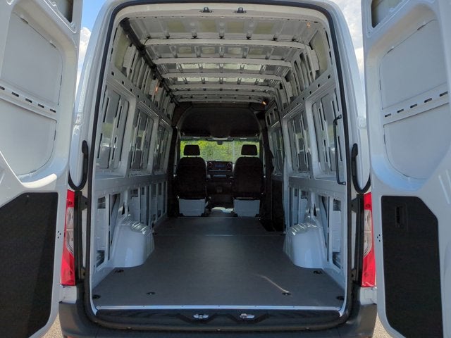 2025 Mercedes-Benz Sprinter Cargo Van Cargo 170 WB