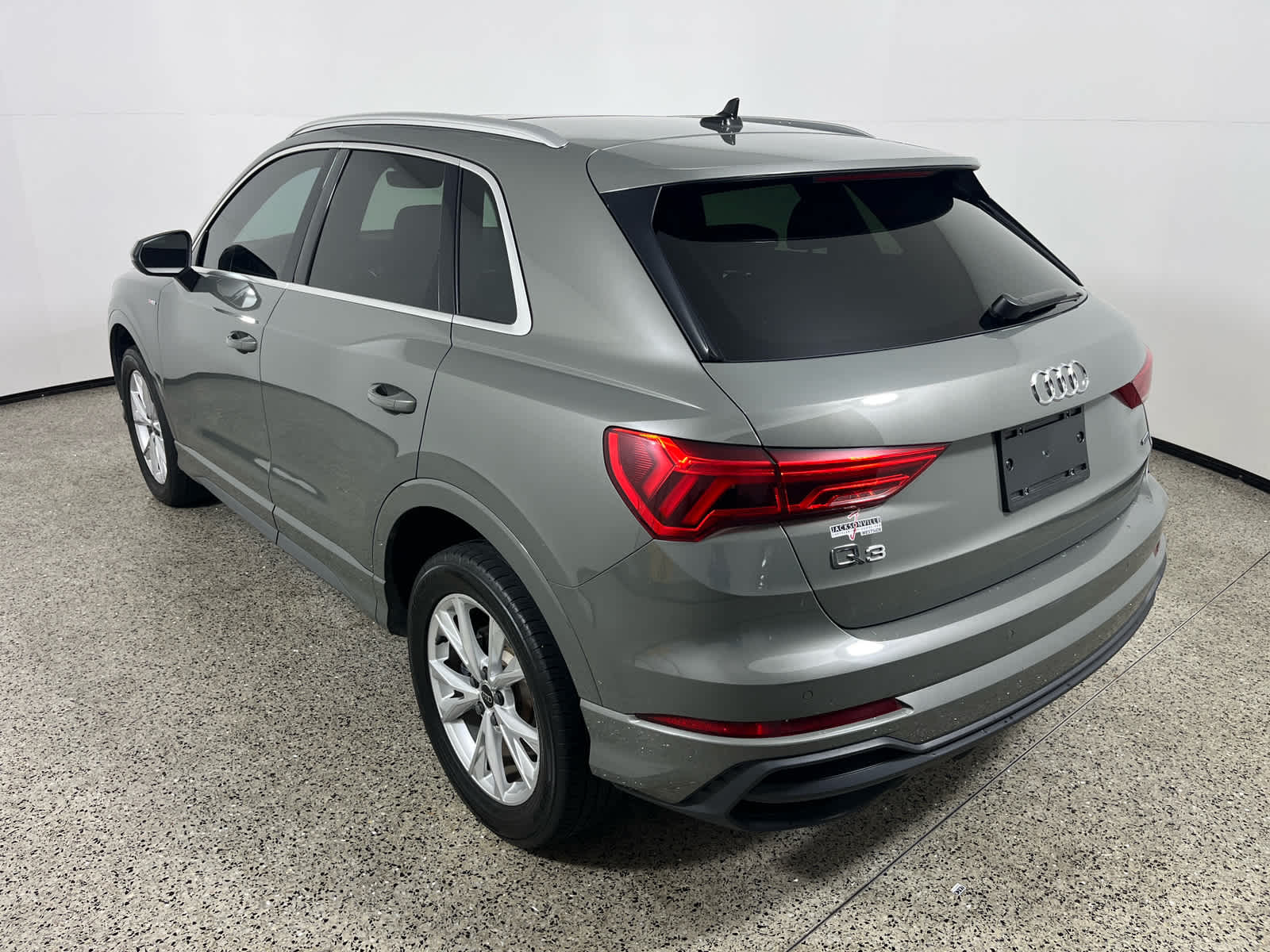 2023 Audi Q3 Premium 45 TFSI S line quattro Tiptronic