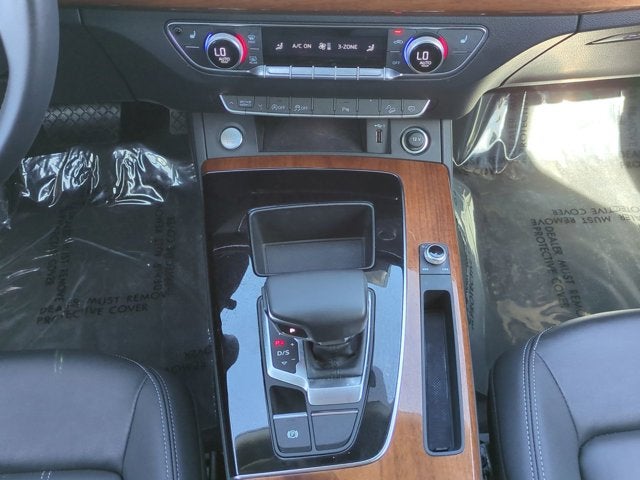 2023 Audi Q5 S line Premium