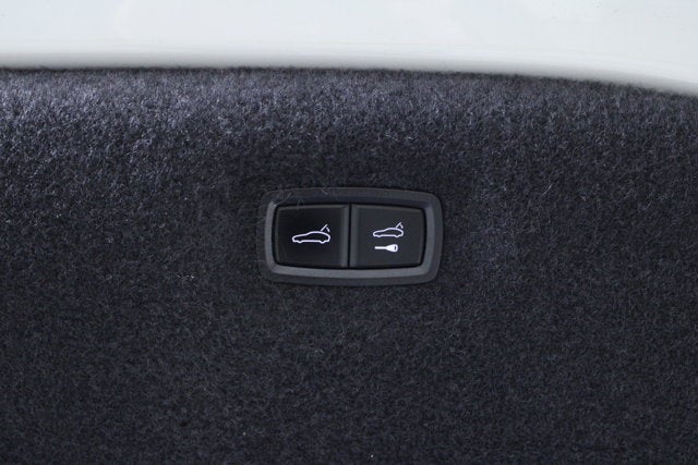 2020 Porsche Taycan Turbo