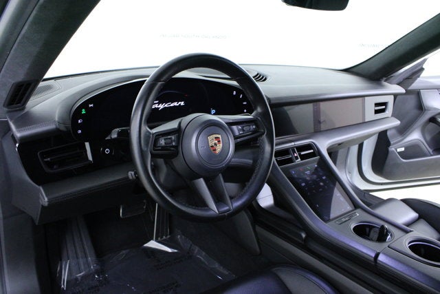 2020 Porsche Taycan Turbo