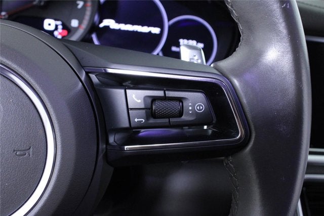 2022 Porsche Panamera 4