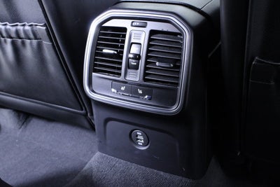 2018 Porsche Macan Base