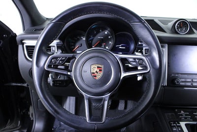 2018 Porsche Macan Base