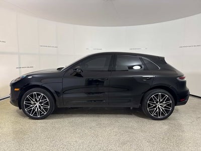 2024 Porsche Macan Base