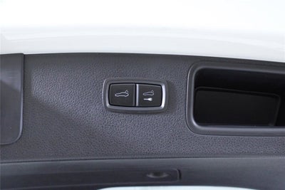 2022 Porsche Macan Base