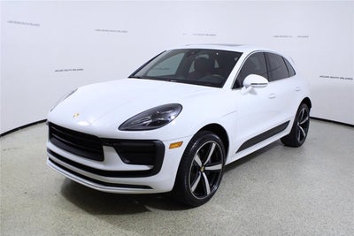2022 Porsche Macan Base
