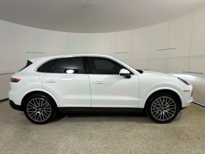 2021 Porsche Cayenne Base