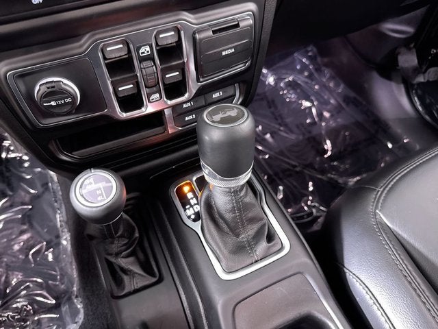 2023 Jeep Wrangler Sahara Altitude