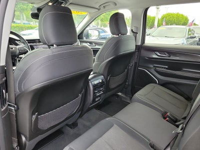 2022 Jeep Grand Cherokee L Laredo