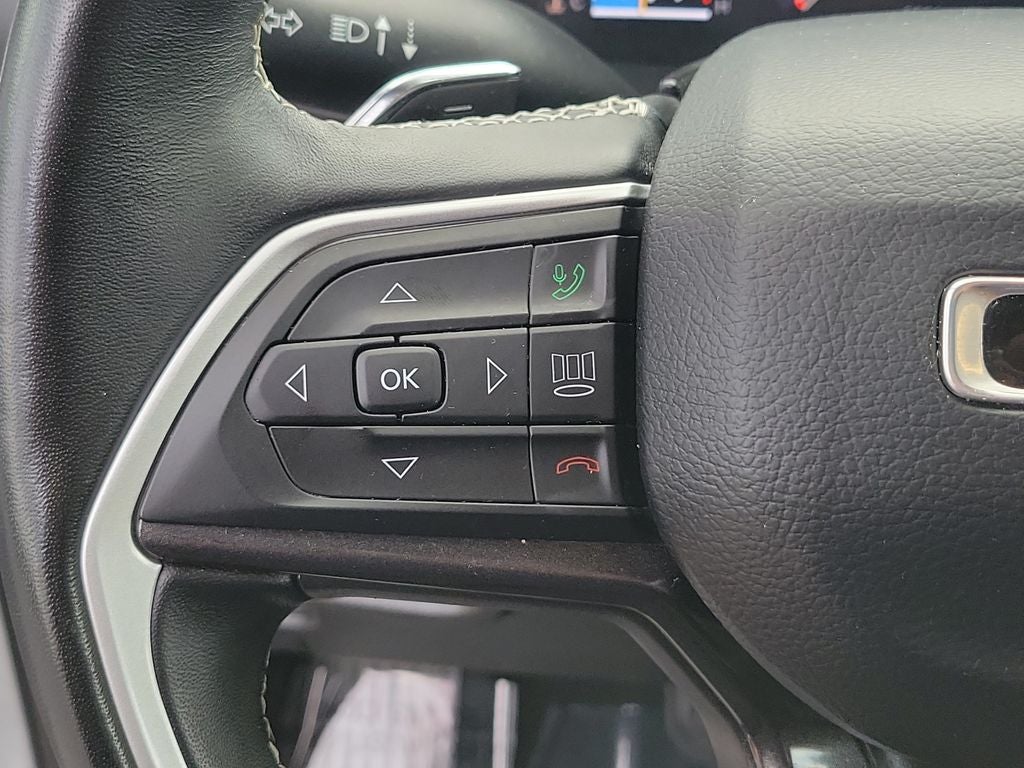 2022 Jeep Grand Cherokee L Laredo