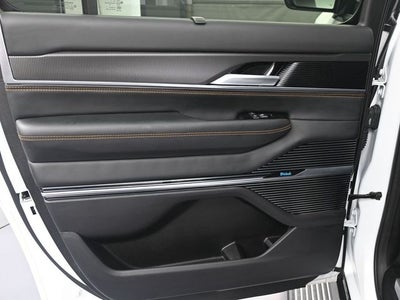 2024 Jeep Grand Wagoneer L Series III