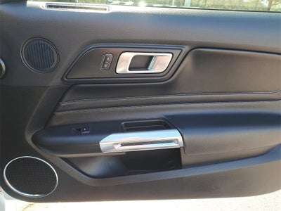 2022 Ford Mustang Mach 1