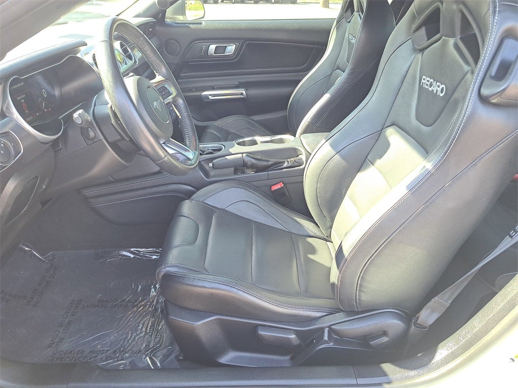 2022 Ford Mustang Mach 1