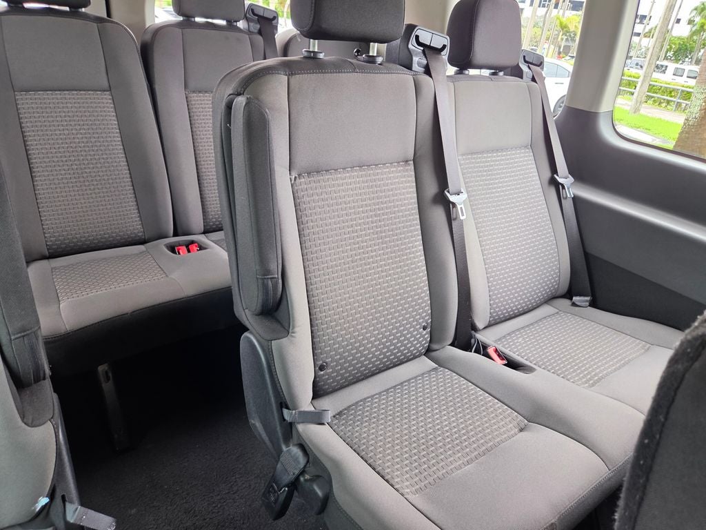2024 Ford Transit Passenger Wagon XLT