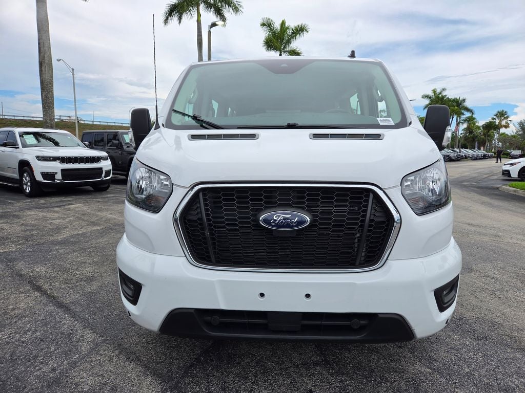 2024 Ford Transit Passenger Wagon XLT