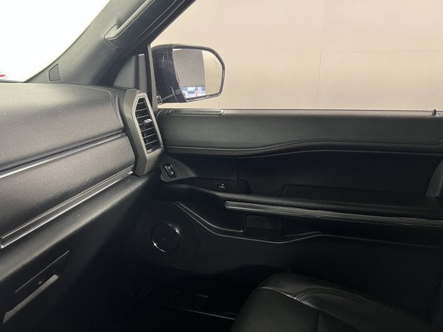 2021 Ford Expedition XLT 4x2