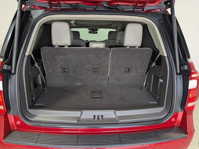 2021 Ford Expedition XLT 4x2
