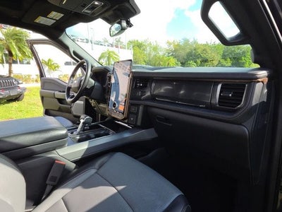 2024 Ford F-150 Lightning Lariat