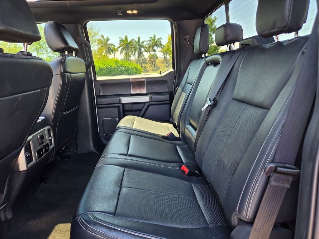 2022 Ford Super Duty F-350 SRW Pickup Lariat