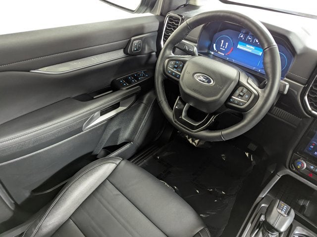 2024 Ford Ranger LARIAT 4WD SuperCrew 5' Box