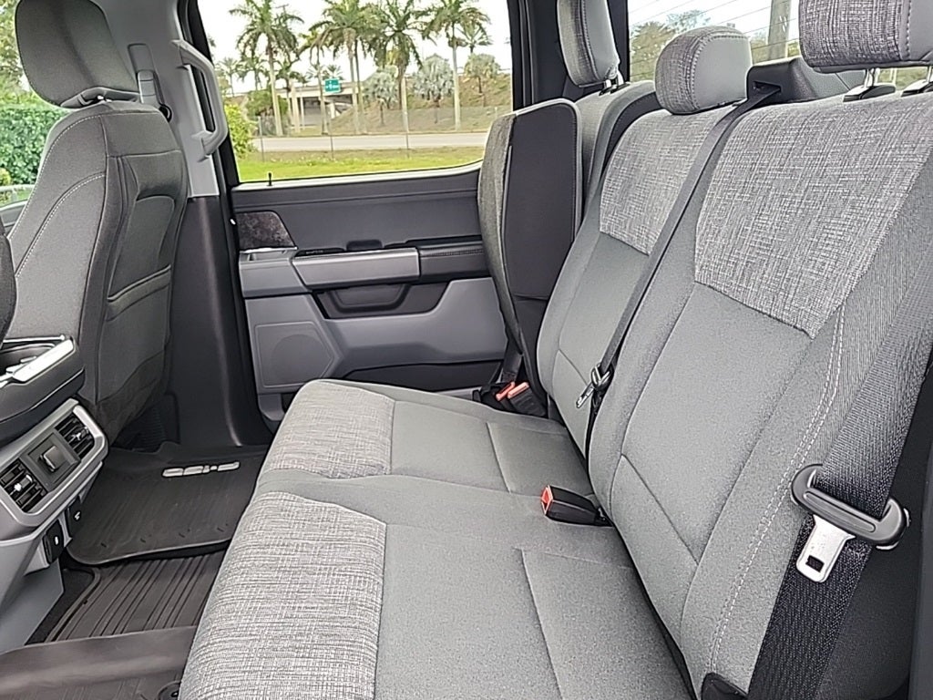 2023 Ford F-150 Lightning XLT