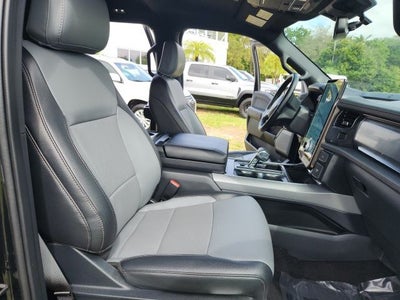 2023 Ford F-150 Lightning Lariat