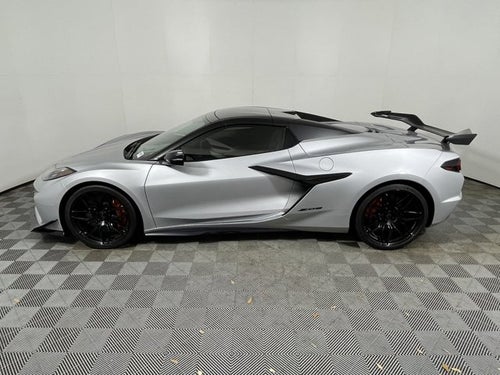 2026 Chevrolet Corvette 2dr Z06 Conv w/3LZ