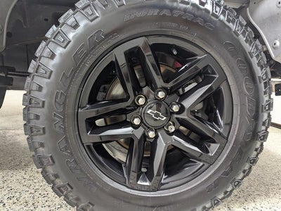 2021 Chevrolet Silverado 1500 4WD Crew Cab 147"" Custom Trail Boss