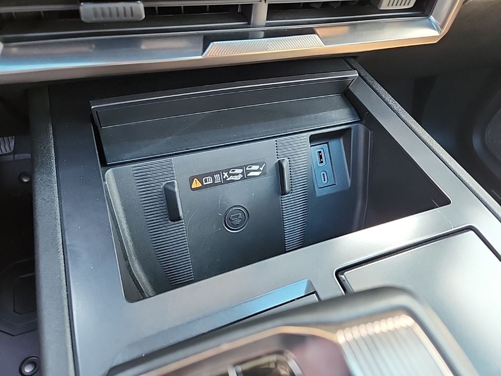 2024 GMC HUMMER EV SUV 3X