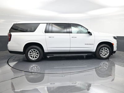 2024 Chevrolet Suburban LT