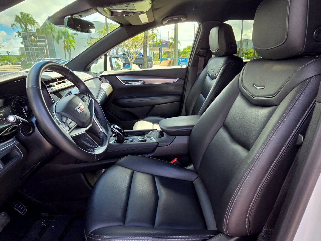 2022 Cadillac XT5 Luxury