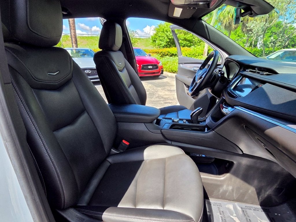 2022 Cadillac XT5 Luxury