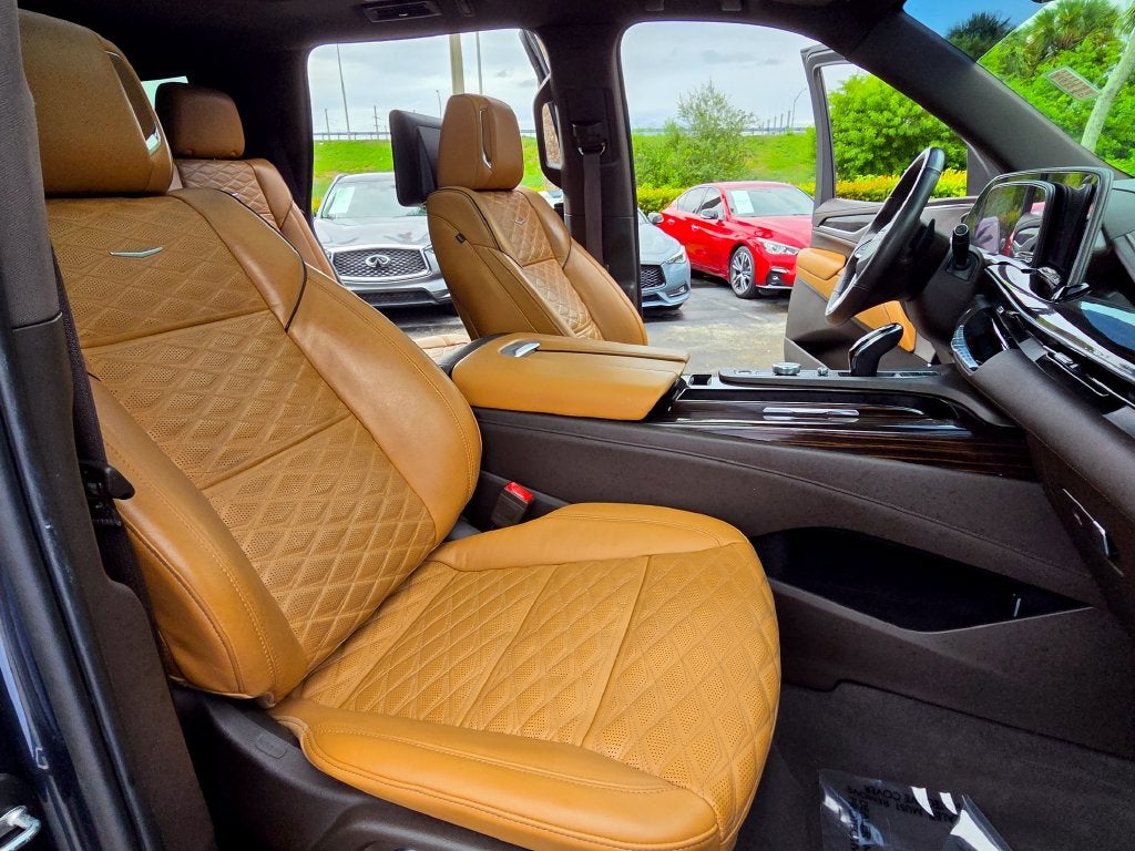 2021 Cadillac Escalade Sport