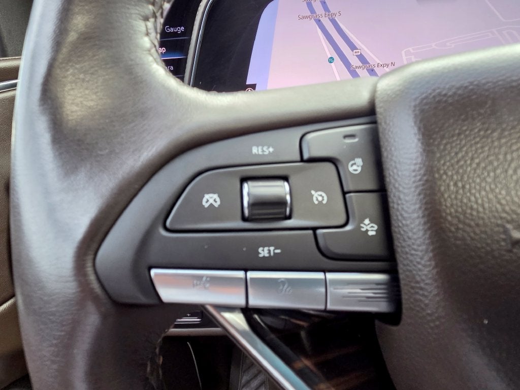 2021 Cadillac Escalade Sport