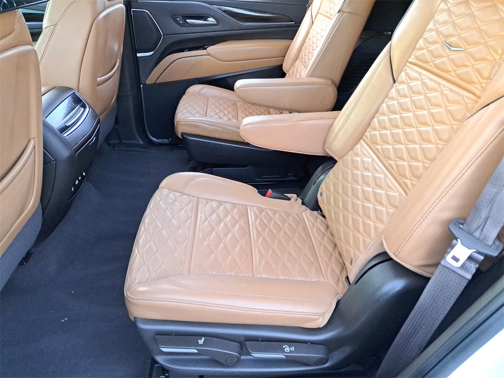 2024 Cadillac Escalade Sport