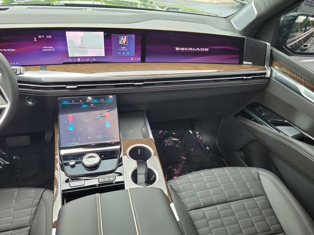 2026 Cadillac Escalade ESV Platinum Edition