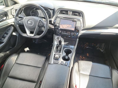 2022 Nissan Maxima SV