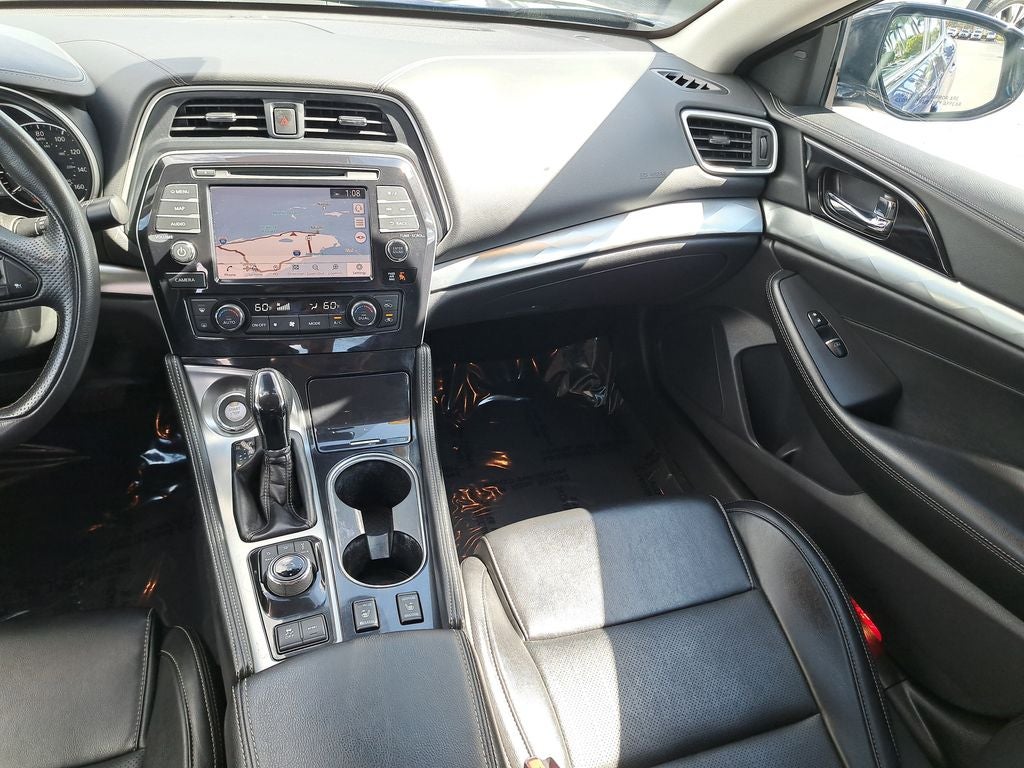 2022 Nissan Maxima SV