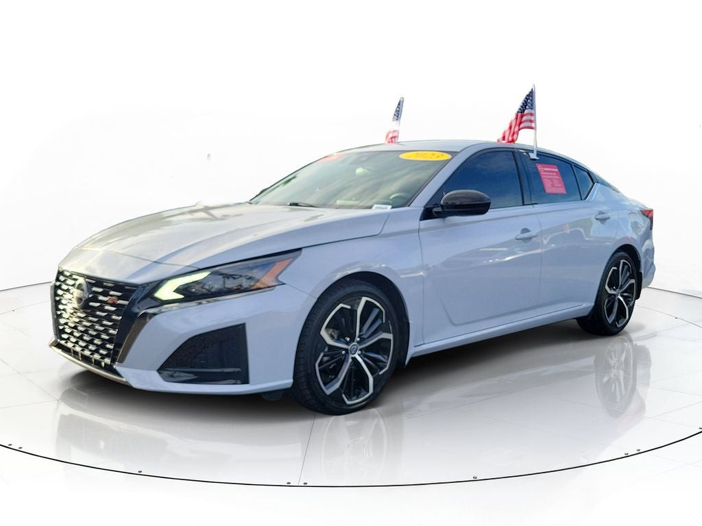 2023 Nissan Altima 2.5 SR