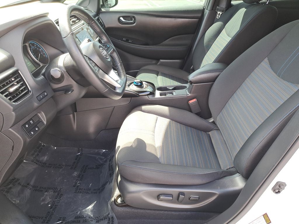 2024 Nissan LEAF SV Plus